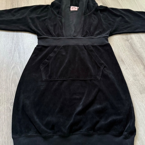 Juicy Couture Women’s Black Velour Hooded Mini Dress Size Small Y2K - Picture 8 of 10